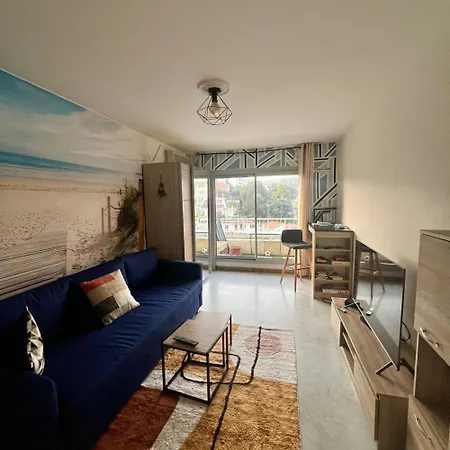 Cozy Near Promenade Апартаменты